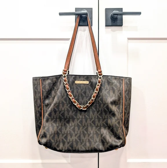 MICHAEL KORS Signature Brown Tote Bag with Chain Detail - Picture 1 of 14